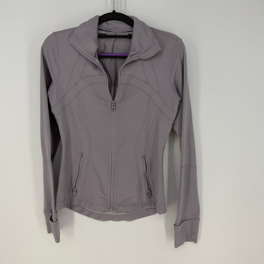 Lululemon Define Jacket‎ Womens 6 Purple Luon Thumbholes Athletic Yoga Core